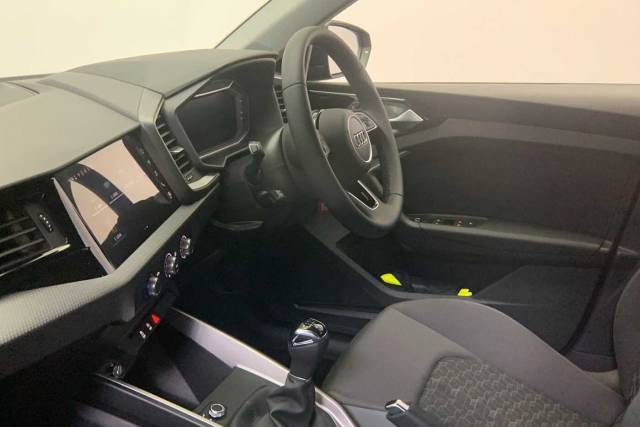 2024 Audi A1 Sportback 1.0 Sport 25 TFSI  95 PS 5-speed