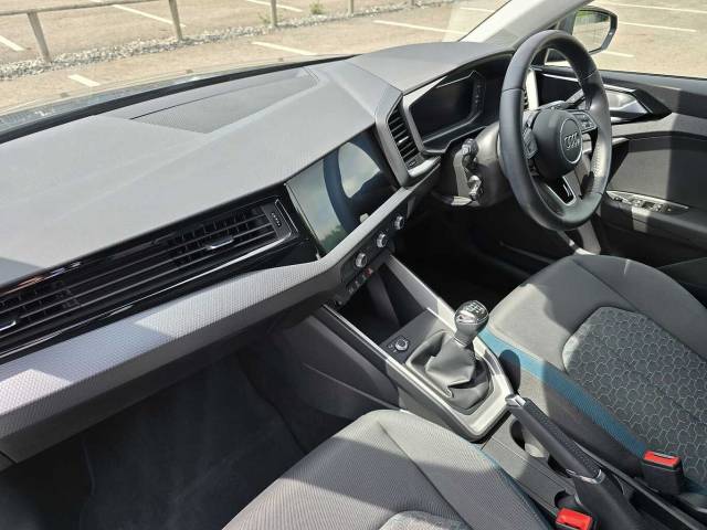 2020 Audi A1 Sportback 1.0 Sport 30 TFSI  116 PS 6-speed