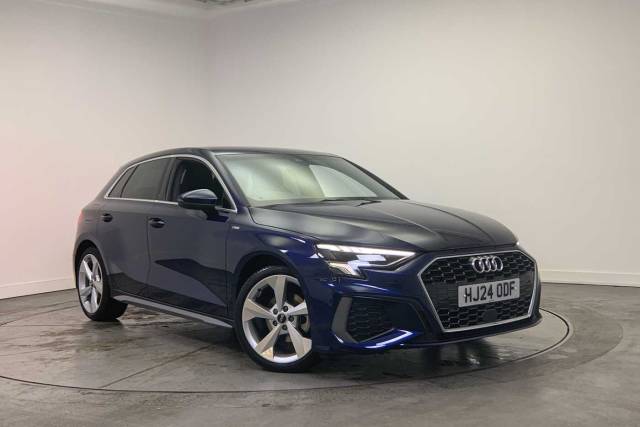 Audi A3 Sportback 1.0 S line 30 TFSI  110 PS S tronic Hatchback Petrol Navarra blue, metallic
