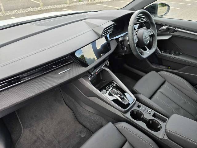 2025 Audi A3 Sportback Black Edition 40 TFSI e  204 PS S tronic