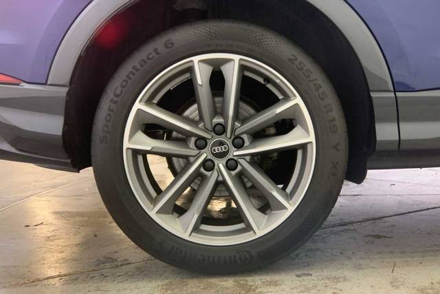 2022 Audi Q3 1.5 Black Edition 35 TFSI  150 PS S tronic