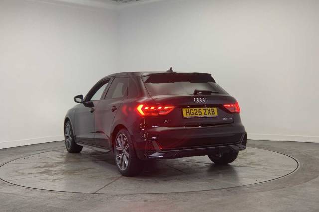 2024 Audi A1 Sportback 1.0 S line 30 TFSI  116 PS S tronic