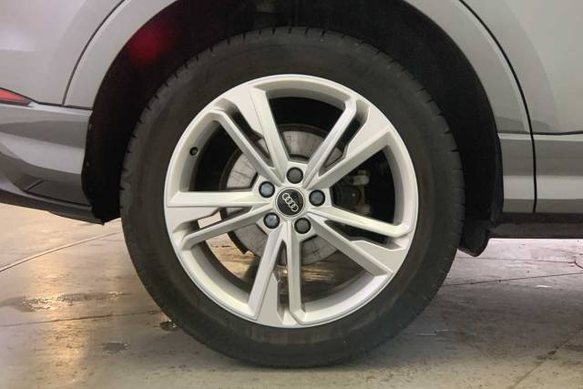 2022 Audi Q3 1.5 S line 35 TFSI  150 PS S tronic