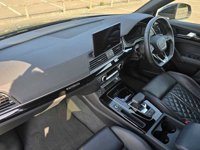 2023 Audi Q5 Sportback 2.0 Edition 1 40 TDI quattro 204 PS S tronic