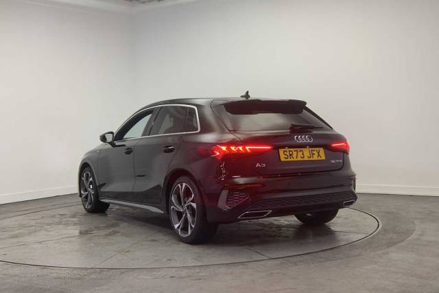 2023 Audi A3 Sportback 1.5 S line 35 TFSI  150 PS S tronic