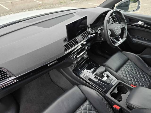 2021 Audi Q5 2.0 Edition 1 40 TDI quattro 204 PS S tronic