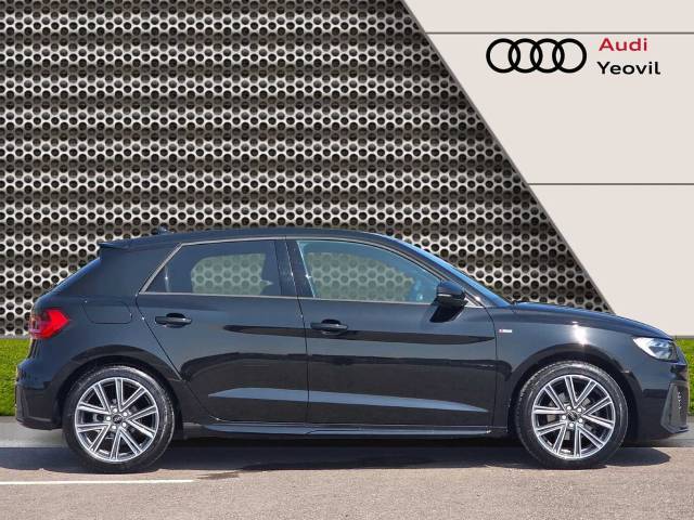 2024 Audi A1 Sportback 1.5 S line 35 TFSI  150 PS S tronic