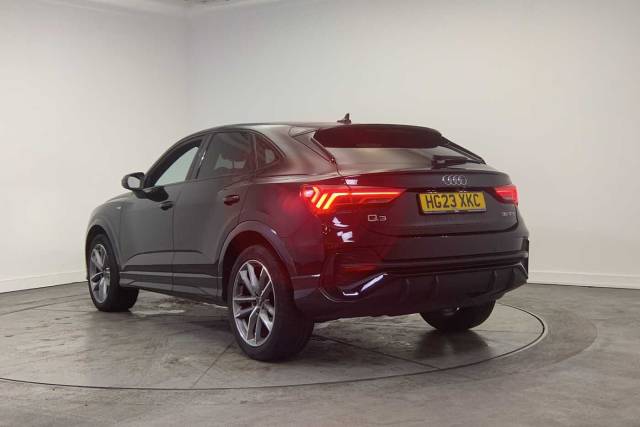 2023 Audi Q3 Sportback 1.5 Black Edition 35 TFSI  150 PS S tronic