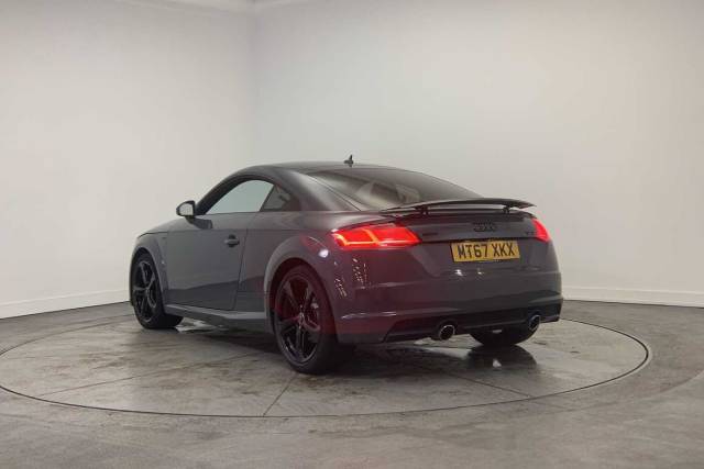 2017 Audi TT Coup- Black Edition 2.0 TFSI quattro 230 PS S tronic