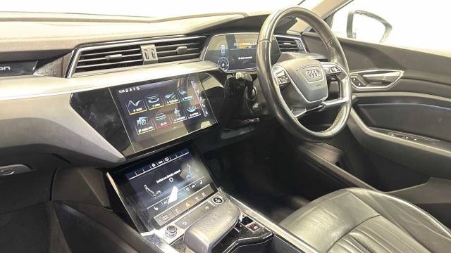 2021 Audi E-tron Technik 50 quattro 230,00 kW