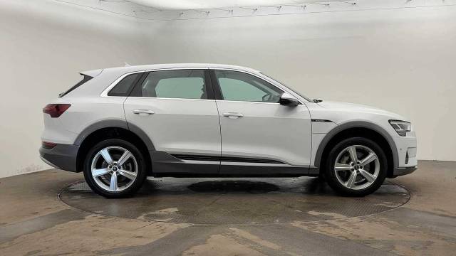 2021 Audi E-tron Technik 50 quattro 230,00 kW
