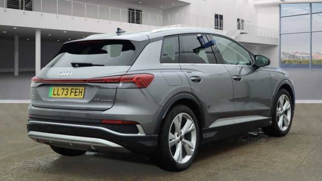 2023 Audi Q4 e-tron Q4  (O) S line 40 e-tron  150,00 kW
