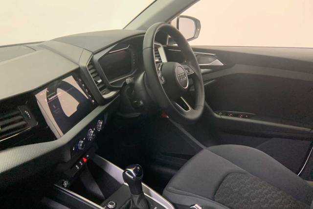 2023 Audi A1 Sportback 1.0 Sport 25 TFSI  95 PS S tronic