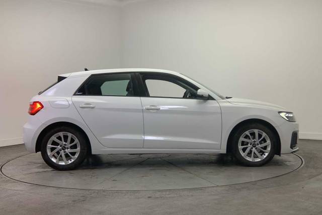 2023 Audi A1 Sportback 1.0 Sport 25 TFSI  95 PS S tronic