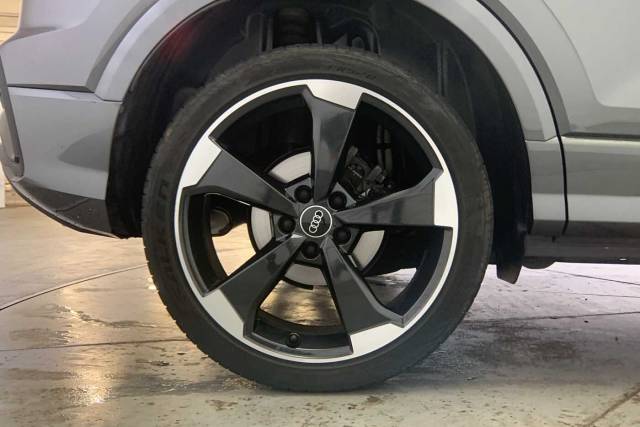 2021 Audi Q2 1.5 Black Edition 35 TFSI  150 PS S tronic