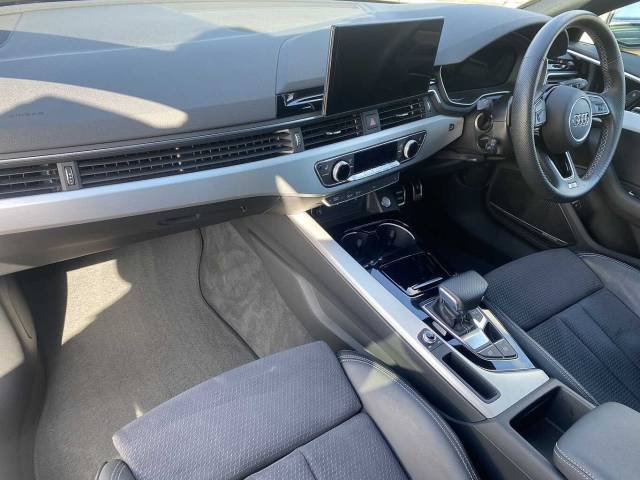 2022 Audi A4 Avant 2.0 Avant S line 40 TFSI  204 PS S tronic