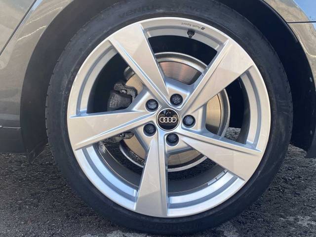 2022 Audi A4 Avant 2.0 Avant S line 40 TFSI  204 PS S tronic