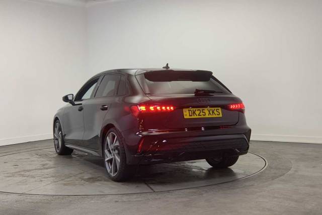2025 Audi A3 Sportback 1.5 Black Edition 35 TFSI  150 PS S tronic