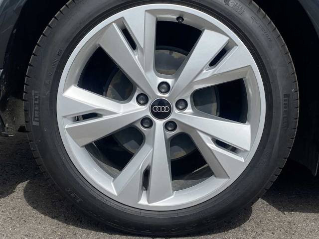 2023 Audi Q4 e-tron Q4  S line 40 e-tron  150,00 kW