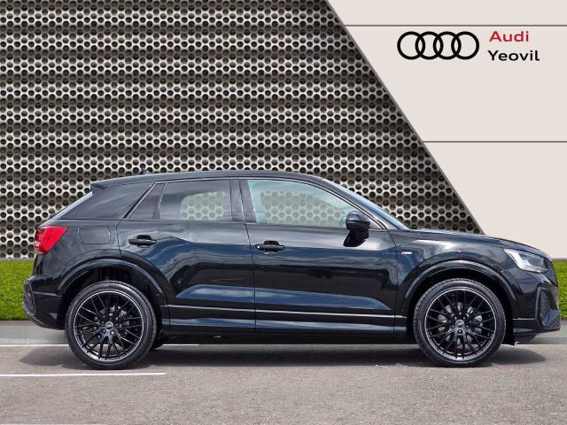 2025 Audi Q2 1.5 S line 35 TFSI  150 PS S tronic
