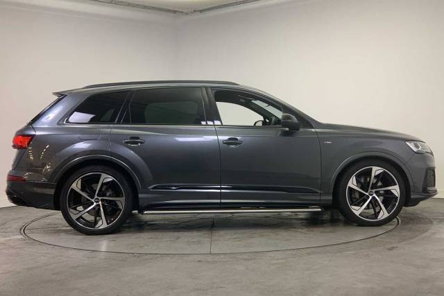 2022 Audi Q7 3.0 Black Edition 50 TDI quattro 286 PS tiptronic