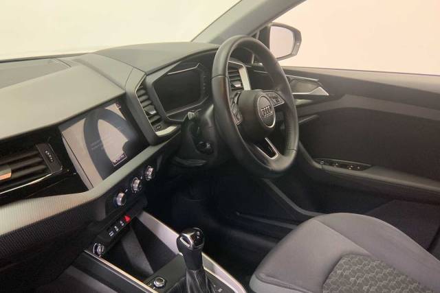 2018 Audi A1 Sportback 1.0 Sport 30 TFSI  116 PS S tronic