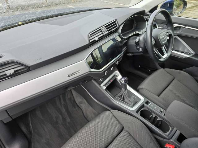 2022 Audi Q3 1.5 Sport 35 TFSI  150 PS S tronic