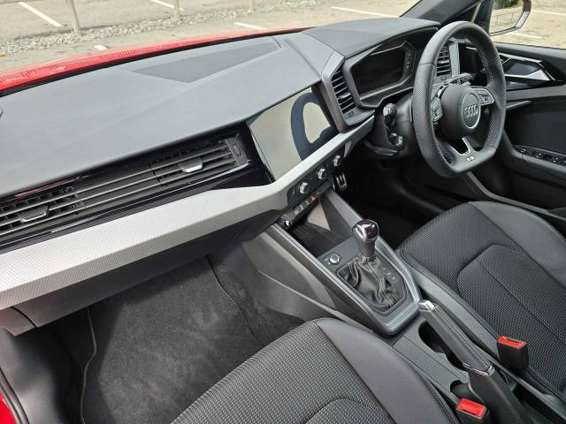 2024 Audi A1 Sportback 1.5 Black Edition 35 TFSI  150 PS S tronic