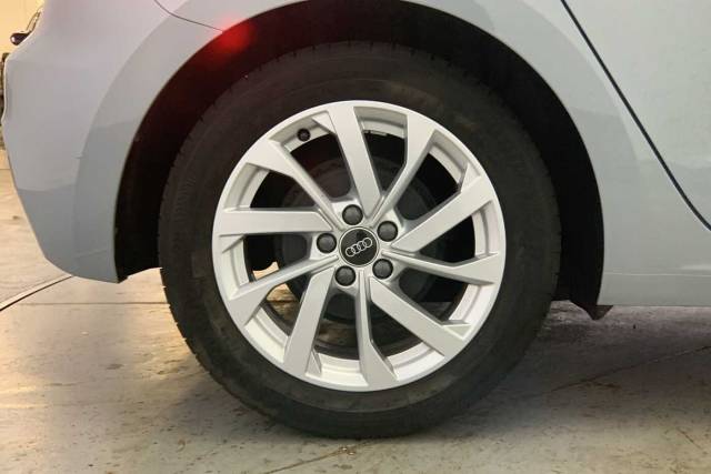 2023 Audi A1 Sportback 1.0 Sport 25 TFSI  95 PS 5-speed