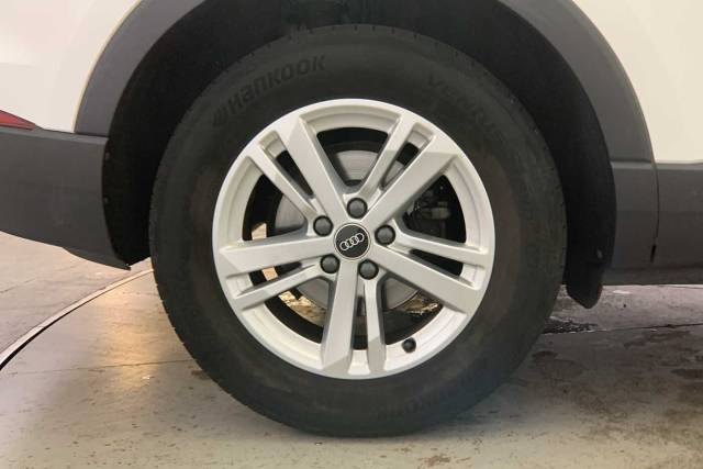 2021 Audi Q3 1.5 Technik 35 TFSI  150 PS 6-speed