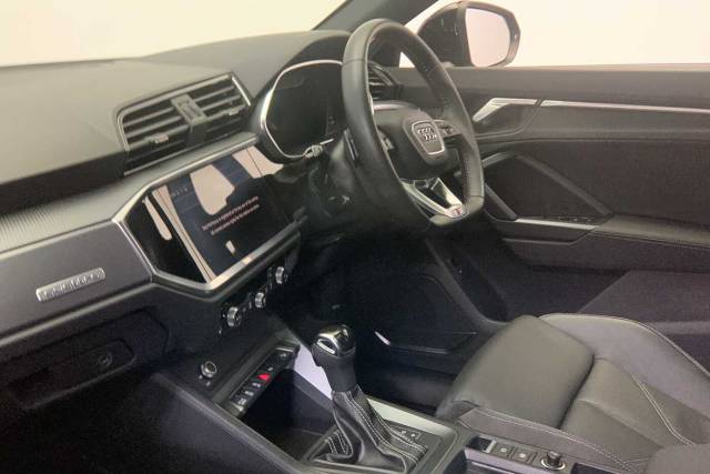2020 Audi Q3 Sportback 2.0 Edition 1 45 TFSI quattro 230 PS S tronic