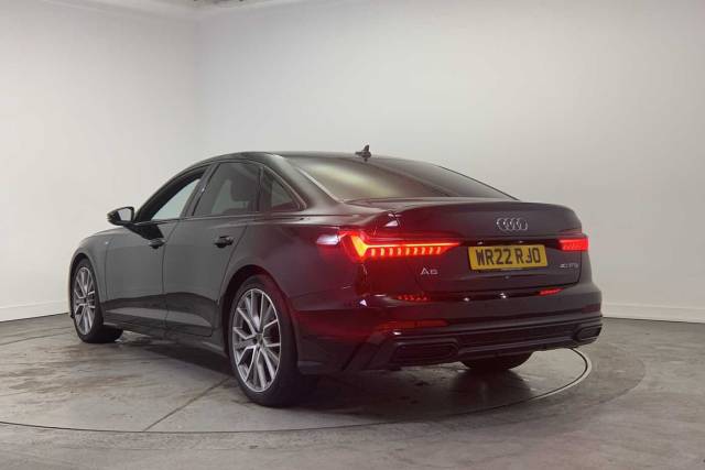 2022 Audi A6 Saloon 2.0 Black Edition 40 TFSI  204 PS S tronic