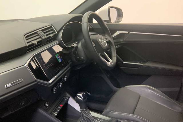 2023 Audi Q3 Sportback 2.0 S line 35 TDI  150 PS S tronic