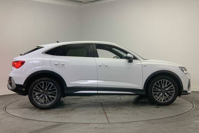 2023 Audi Q3 Sportback 2.0 S line 35 TDI  150 PS S tronic