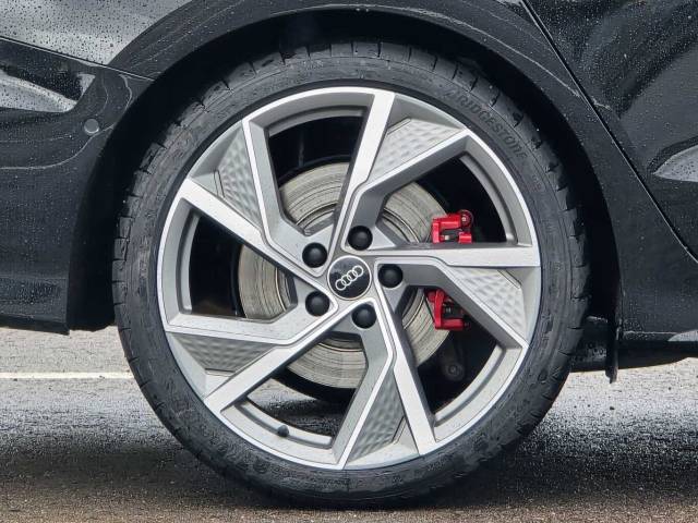 2024 Audi S3 Saloon 2.0 Vorsprung TFSI  310 PS S tronic