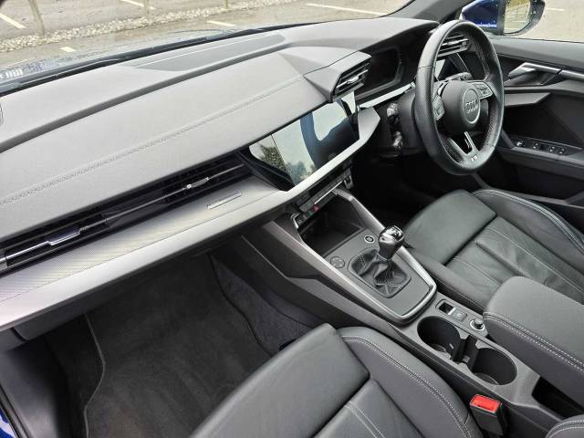 2021 Audi A3 Saloon 1.5 S line 35 TFSI  150 PS 6-speed