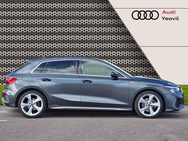 2021 Audi A3 Sportback 1.5 S line 35 TFSI  150 PS S tronic