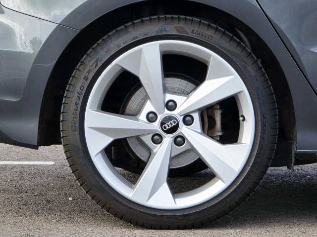 2021 Audi A3 Sportback 1.5 S line 35 TFSI  150 PS S tronic