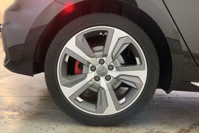 2019 Audi A1 2.0 Sportback S line Competition 40 TFSI  200 PS S tronic