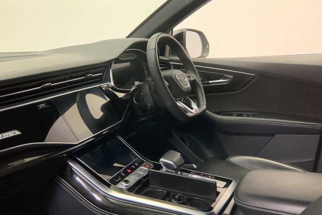2022 Audi SQ8 4.0 Black Edition TFSI  507 PS tiptronic