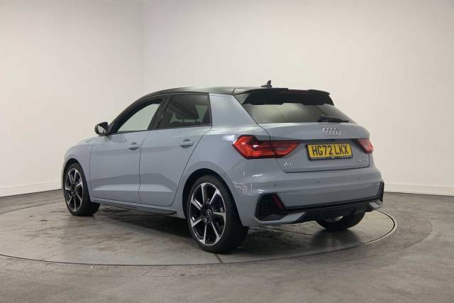 2022 Audi A1 Sportback 1.5 Black Edition 35 TFSI  150 PS S tronic