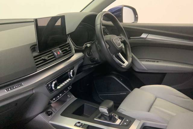 2021 Audi Q5 2.0 Sport 40 TDI quattro 204 PS S tronic
