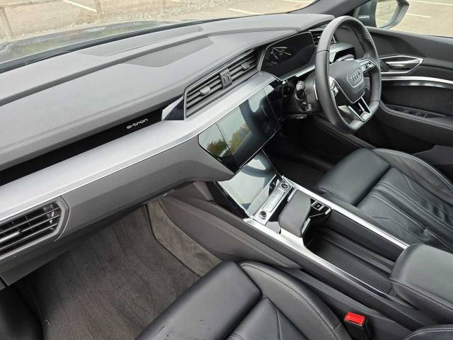 2022 Audi e-tron Sportback Sportback S line 50 quattro 230,00 kW