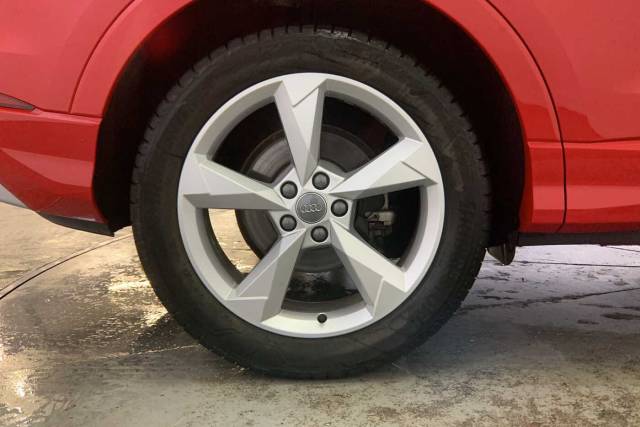 2020 Audi Q3 1.5 Sport 35 TFSI  150 PS S tronic