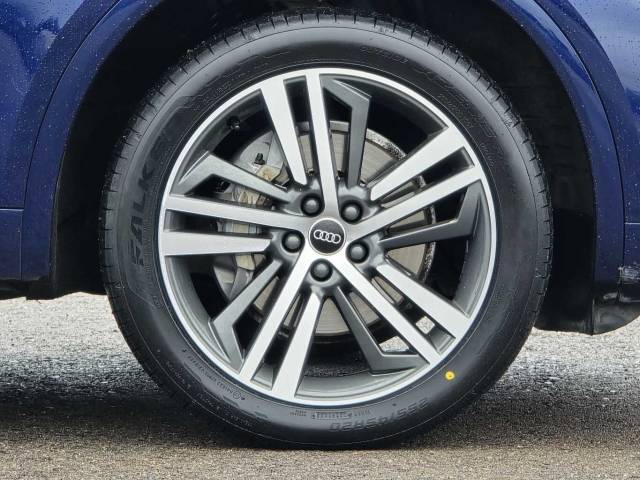 2022 Audi Q5 Sportback 2.0 S line 40 TDI quattro 204 PS S tronic