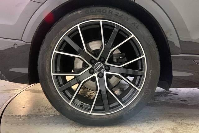2023 Audi Q8 3.0 Vorsprung 50 TDI quattro 286 PS tiptronic
