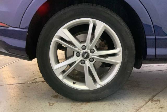 2022 Audi Q3 1.5 S line 35 TFSI  150 PS S tronic
