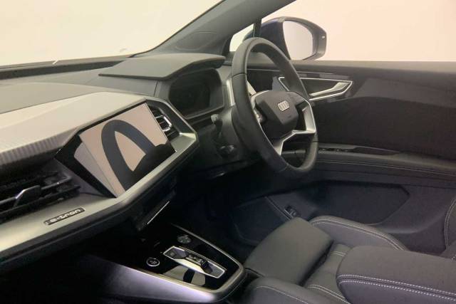 2024 Audi Q4 Sportback e-tron Q4 Sportback Sport 45 e-tron quattro 210,00 kW