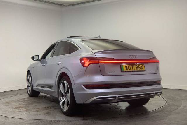 2021 Audi e-tron Sportback Sportback S line 55 quattro 300,00 kW