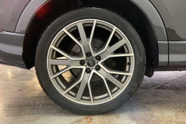 2020 Audi Q3 2.0 Vorsprung 40 TDI quattro 190 PS S tronic